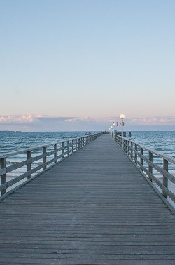 Seebrücke Scharbeutz Abenddämmerung